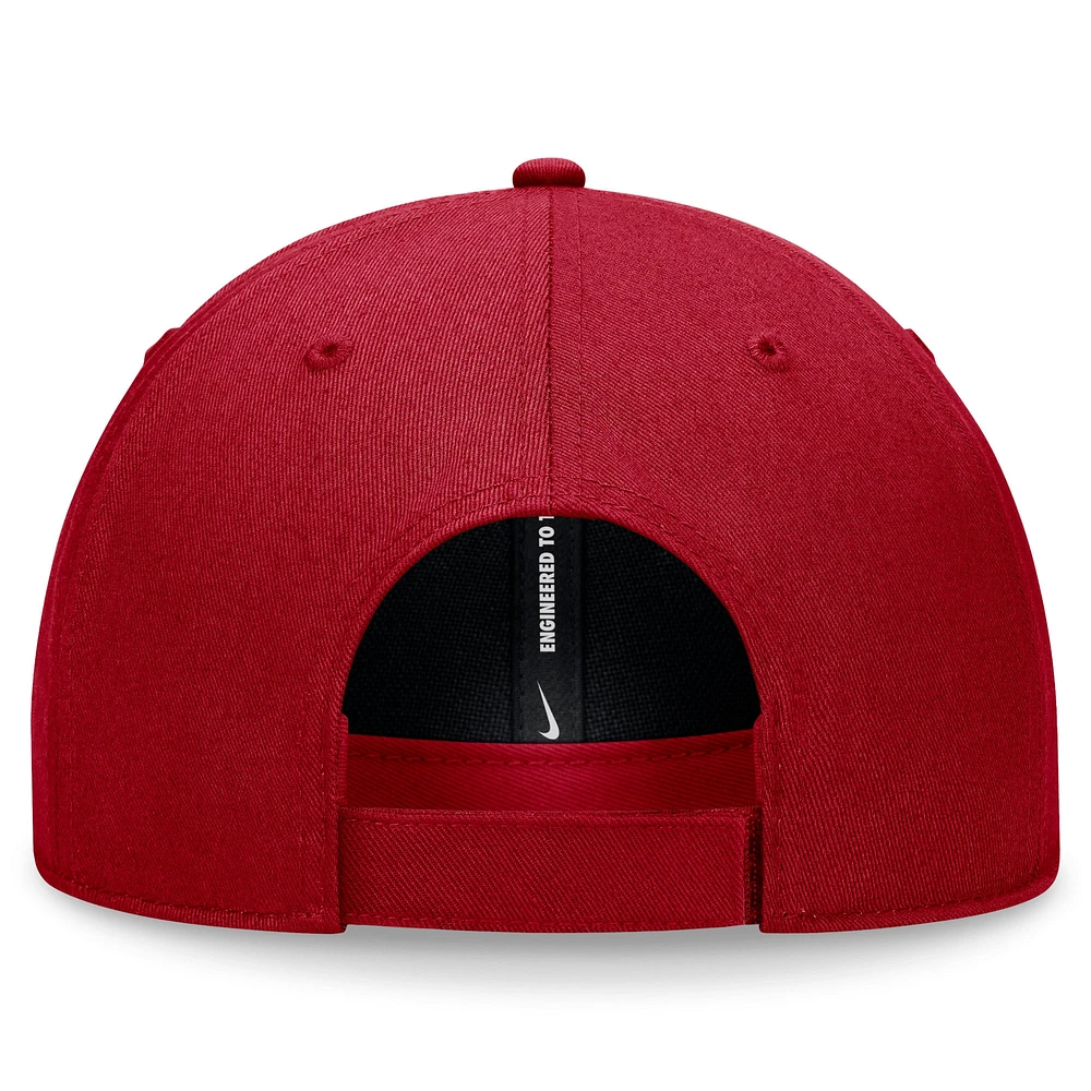 Men's Nike Red Atlanta Braves Club Performance Adjustable Hat