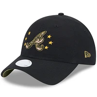 Casquette réglable noire Atlanta Braves 2024 pour la Journée des forces armées 9TWENTY New Era pour femme