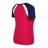 T-shirt à col en V chiné Atlanta Braves New Era rouge pour femme