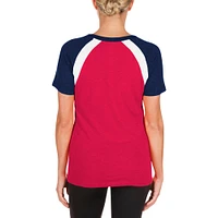 T-shirt à col en V chiné Atlanta Braves New Era rouge pour femme