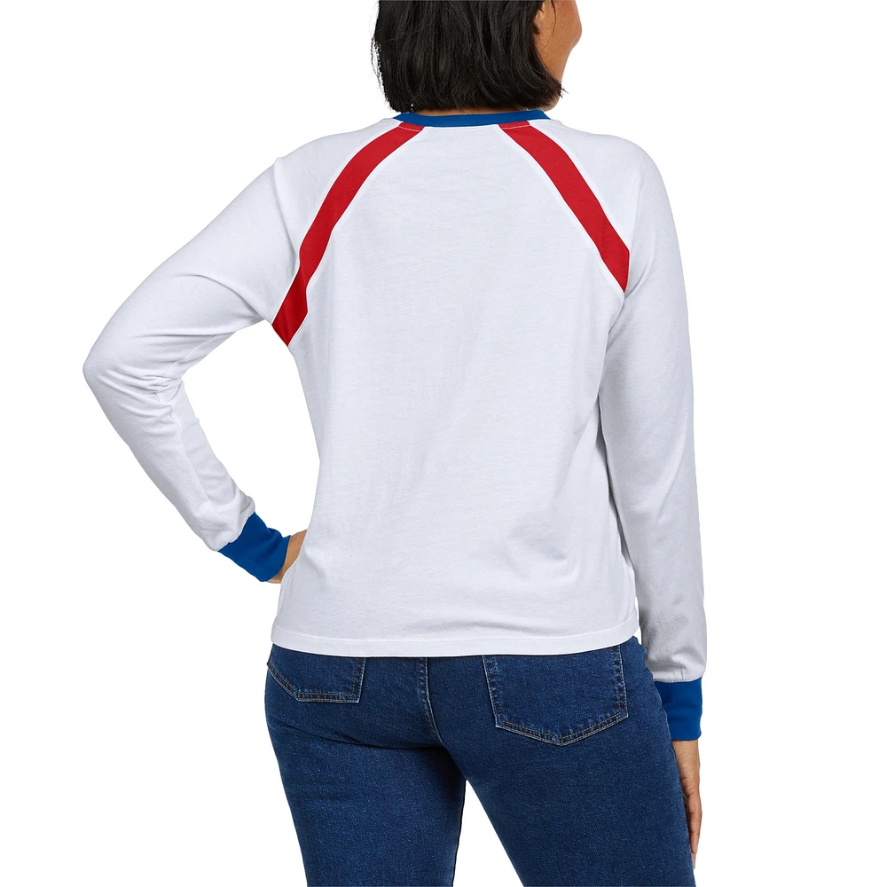 WEAR by Erin Andrews T-shirt blanc à manches longues raglan des Braves d'Atlanta pour femmes