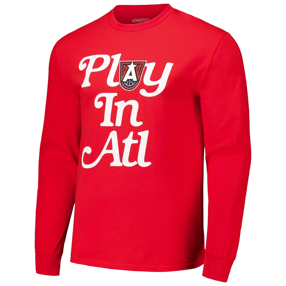 T-shirt unisexe rouge à manches longues Atlanta Dream Play