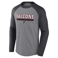 T-shirt à manches longues raglan tri-mélangé Fanatics gris chiné/charbon pour hommes des Atlanta Falcons