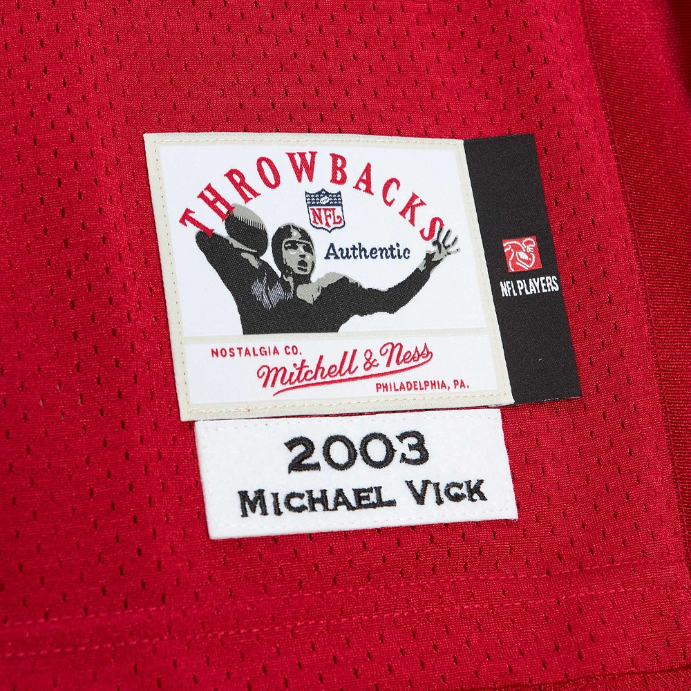 Maillot de joueur retraité authentique Mitchell & Ness Michael Vick des Atlanta Falcons 2003 rouge