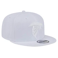 Men's New Era Atlanta Falcons Main White on White 9FIFTY Snapback Hat