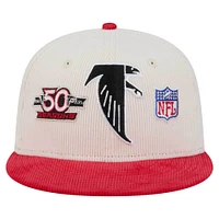 Casquette ajustée 59FIFTY en velours côtelé rétro des Falcons d'Atlanta de New Era pour homme, couleur crème/rouge