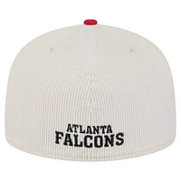 Casquette ajustée 59FIFTY en velours côtelé rétro des Falcons d'Atlanta de New Era pour homme, couleur crème/rouge