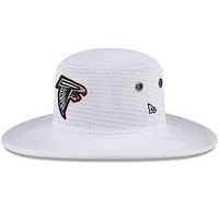 Bob New Era blanc pour homme des Atlanta Falcons 2024 NFL Training Camp Panama