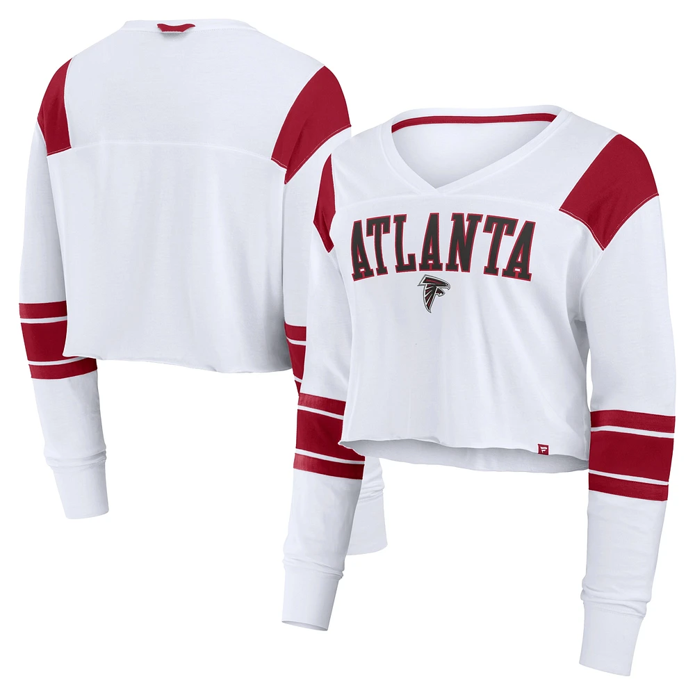 T-shirt à manches longues extensible et court pour femme Fanatics des Falcons d'Atlanta blanc