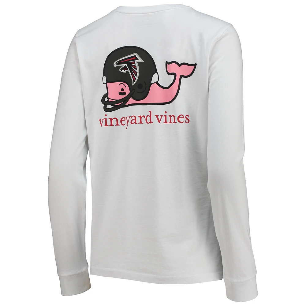 T-shirt à manches longues pour femme avec casque Vineyard Vines Atlanta Falcons blanc