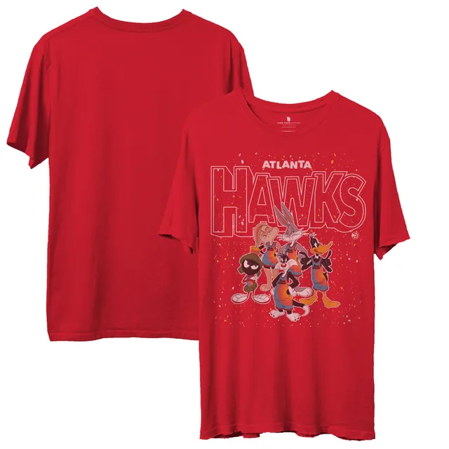 Junk Food Men's Red Atlanta Falcons Disney Mickey QB T-Shirt - Red