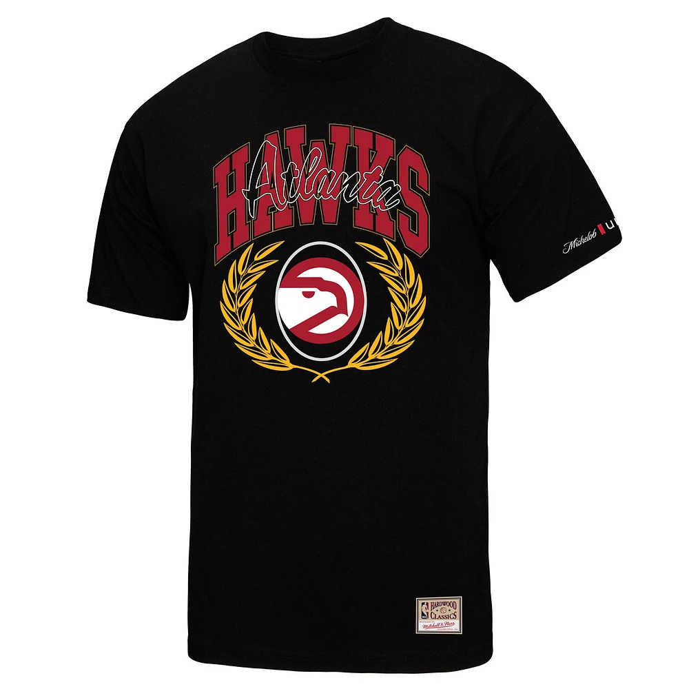 T-shirt noir Mitchell & Ness Atlanta Hawks NBA x Michelob Ultra Rewind II pour homme