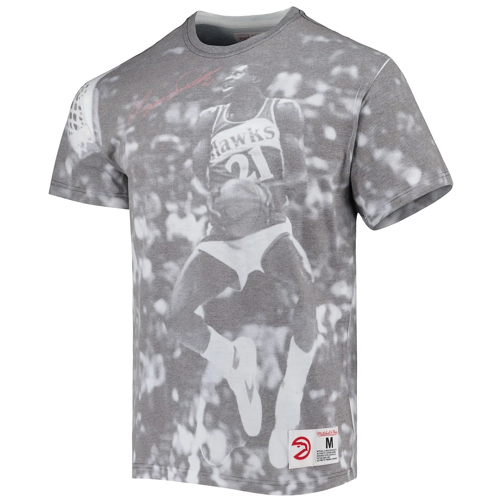 T-shirt pour homme Mitchell & Ness Dominique Wilkins gris chiné Atlanta Hawks Above The Rim