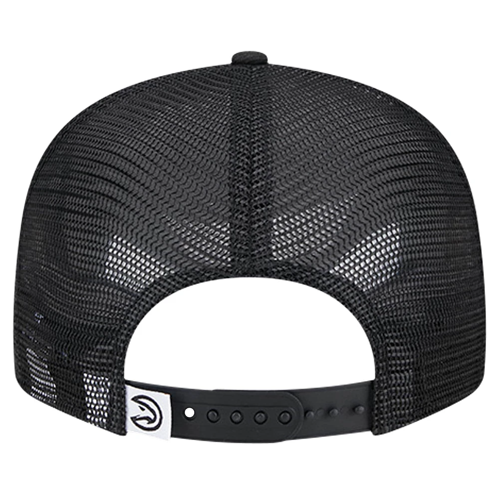 Men's New Era Black Atlanta Hawks 9FIFTY Snapback Trucker Hat