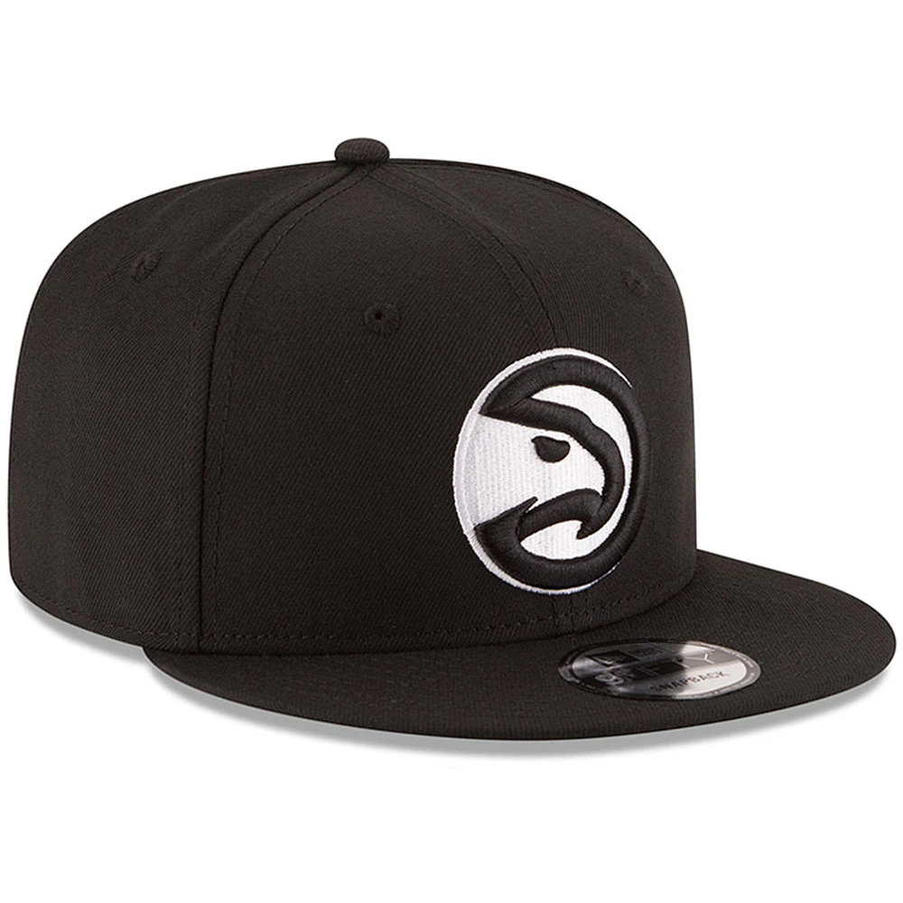 Men's New Era Black Atlanta Hawks Black & White Logo 9FIFTY Adjustable Snapback Hat