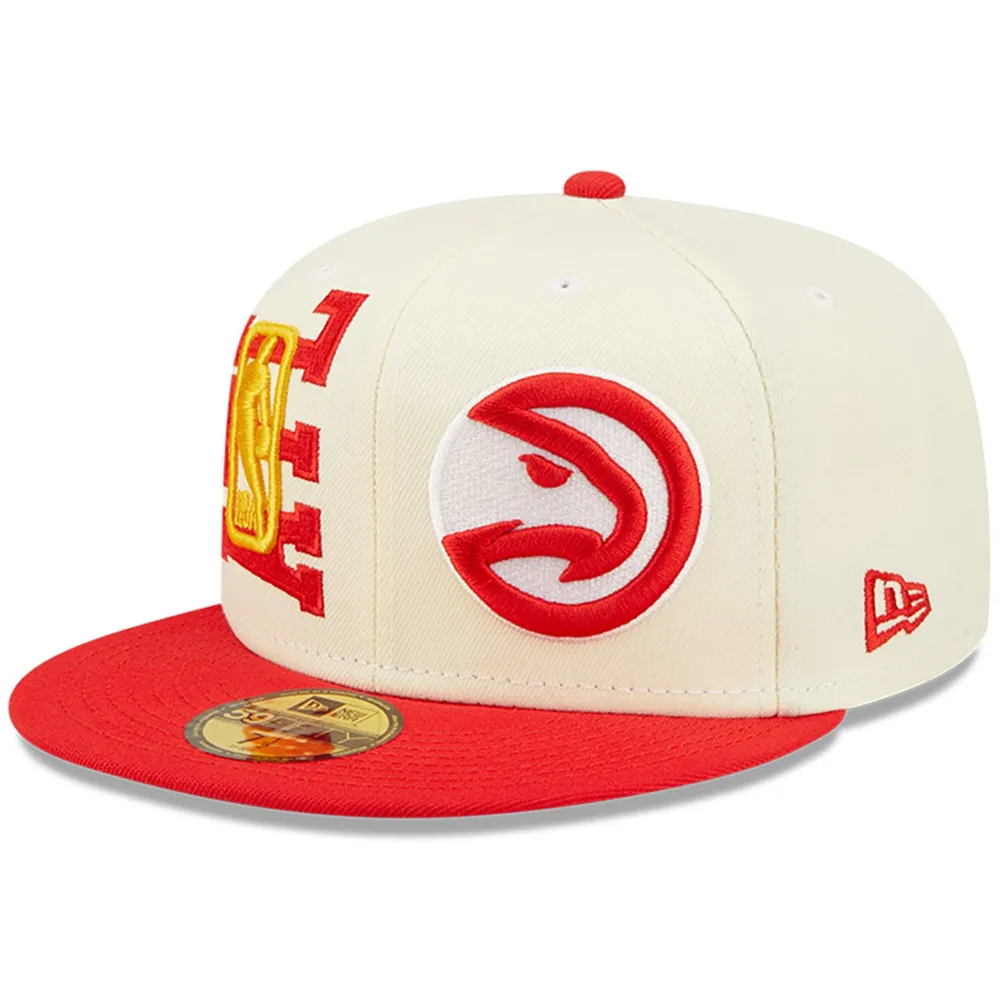 Lids Atlanta Hawks New Era 2022 NBA Draft 59FIFTY Fitted - Cream/Red | Dulles Town Center