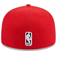 Men's New Era Red Atlanta Hawks Chainstitch Logo Pin 59FIFTY Fitted Hat