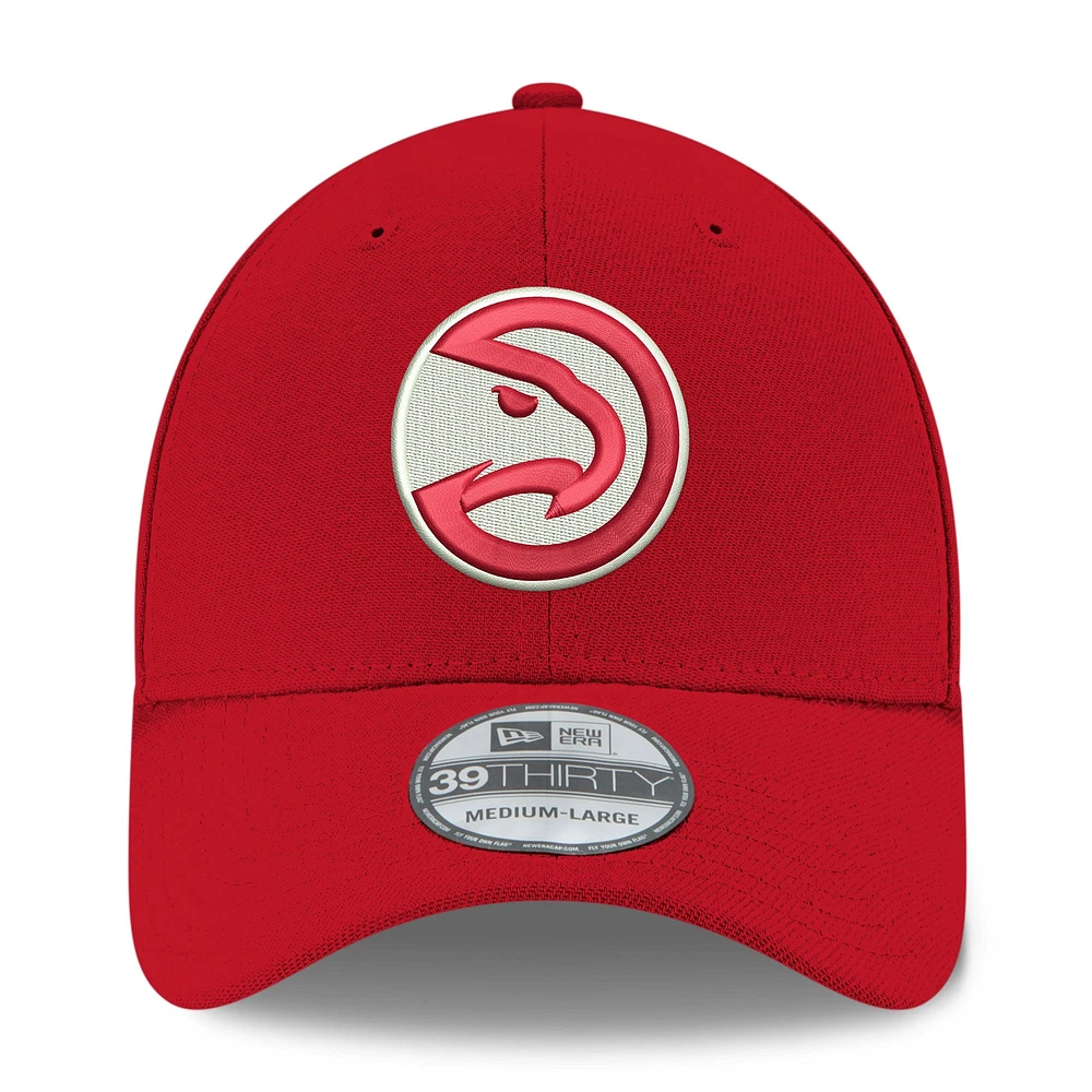 Casquette 39THIRTY Flex New Era Atlanta Hawks Team Classic rouge pour homme