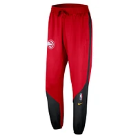 Pantalon Nike rouge Atlanta Hawks Authentic On-Court Showtime pour homme 2024/25