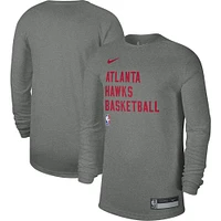 T-shirt à manches longues unisexe Nike Heather Grey Atlanta Hawks 2023/24 Legend On-Court Practice Performance