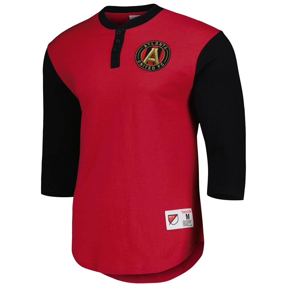 T-shirt à manches longues Legendary Henley Atlanta United FC Mitchell & Ness pour homme, rouge