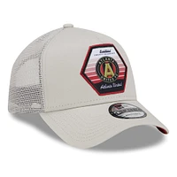 Casquette ajustable 9FORTY A-Frame Trucker avec écusson rouge Atlanta United FC New Era pour homme