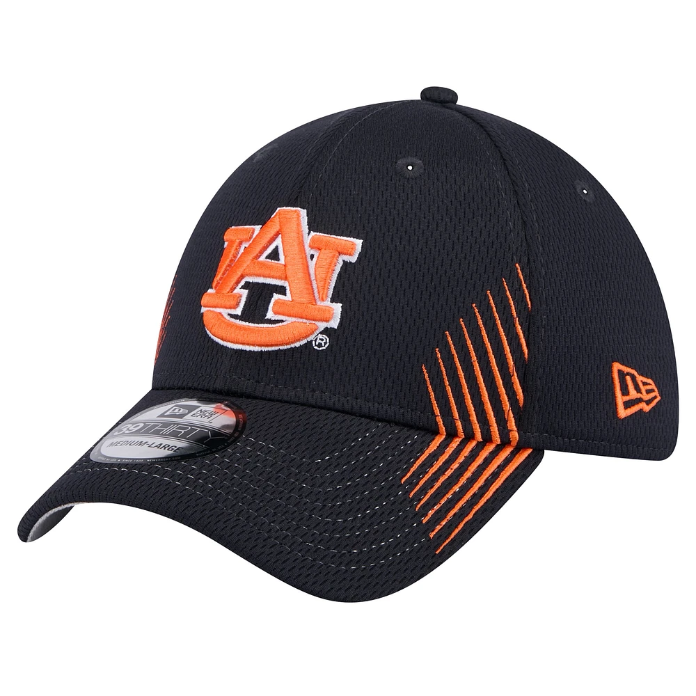 Men's New Era Navy Auburn Tigers Active Slash Sides 39THIRTY Flex Hat