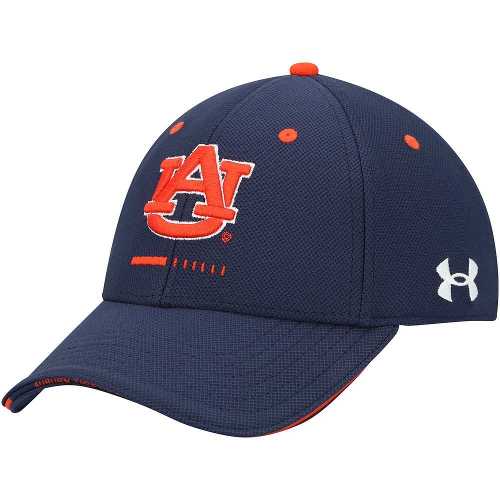 Men's Under Armour Navy Auburn Tigers Blitzing Accent Performance Flex Hat