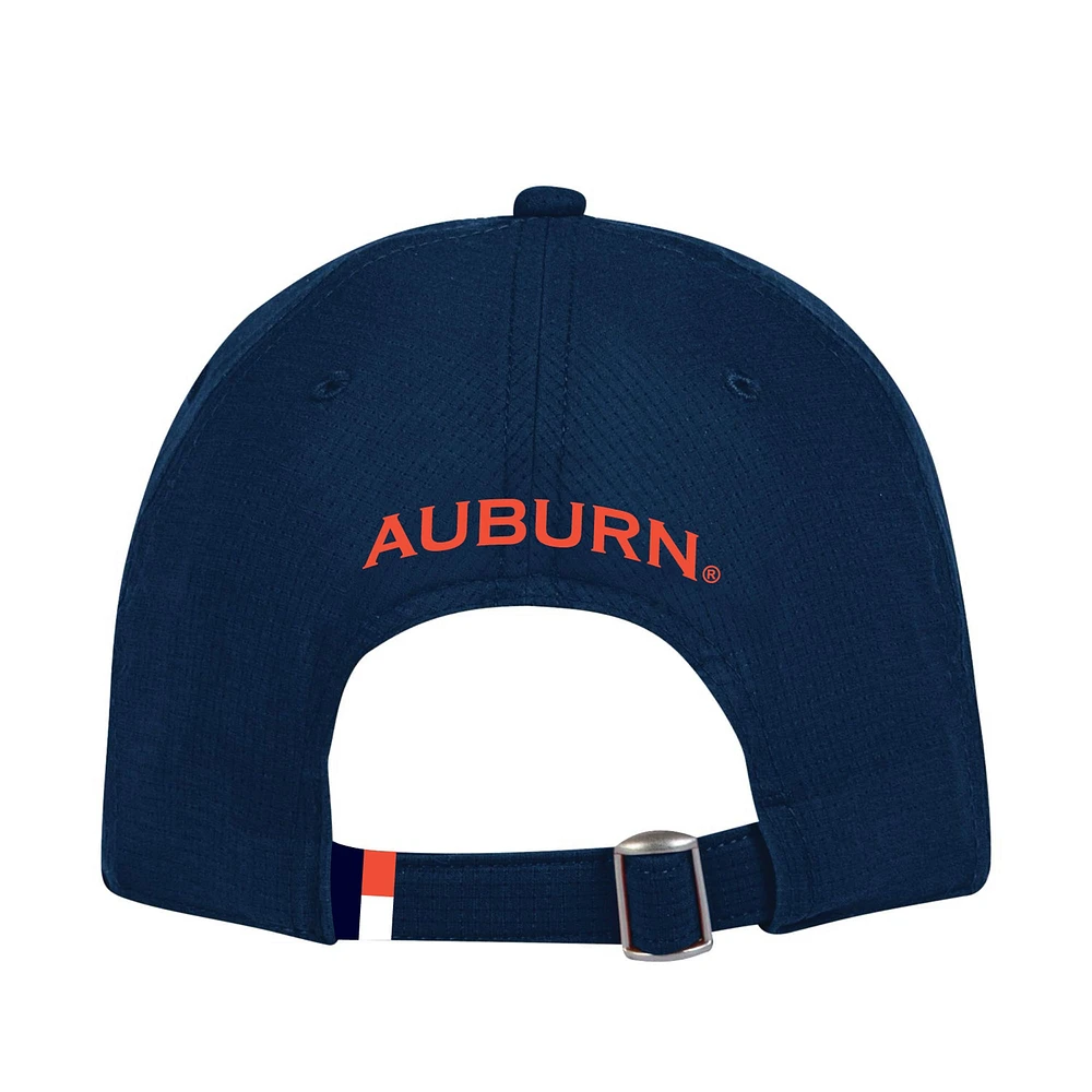 Casquette ajustable Under Armour Navy Auburn Tigers Sideline Performance pour homme