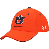 Under Armour Orange Auburn Tigers Blitzing Accent Performance Flex Casquette pour homme