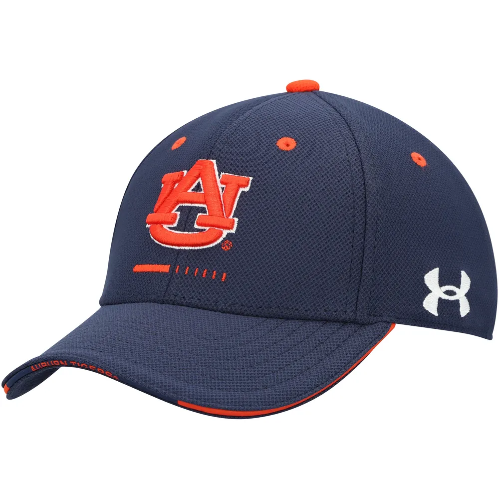 Casquette ajustable Performance Under Armour Tigers Auburn Blitzing Accent bleu marine pour jeune