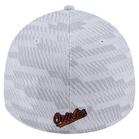 Men's New Era  White Baltimore Orioles Graded 39THIRTY Stretch Fit Hat