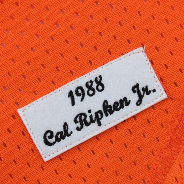 Maillot d'entraînement de frappeur en maille authentique la collection Cooperstown 1988 des Orioles Baltimore Mitchell & Ness Cal Ripken Jr Orange pour homme