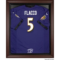 Vitrine de présentation du maillot encadré marron des Ravens de Baltimore