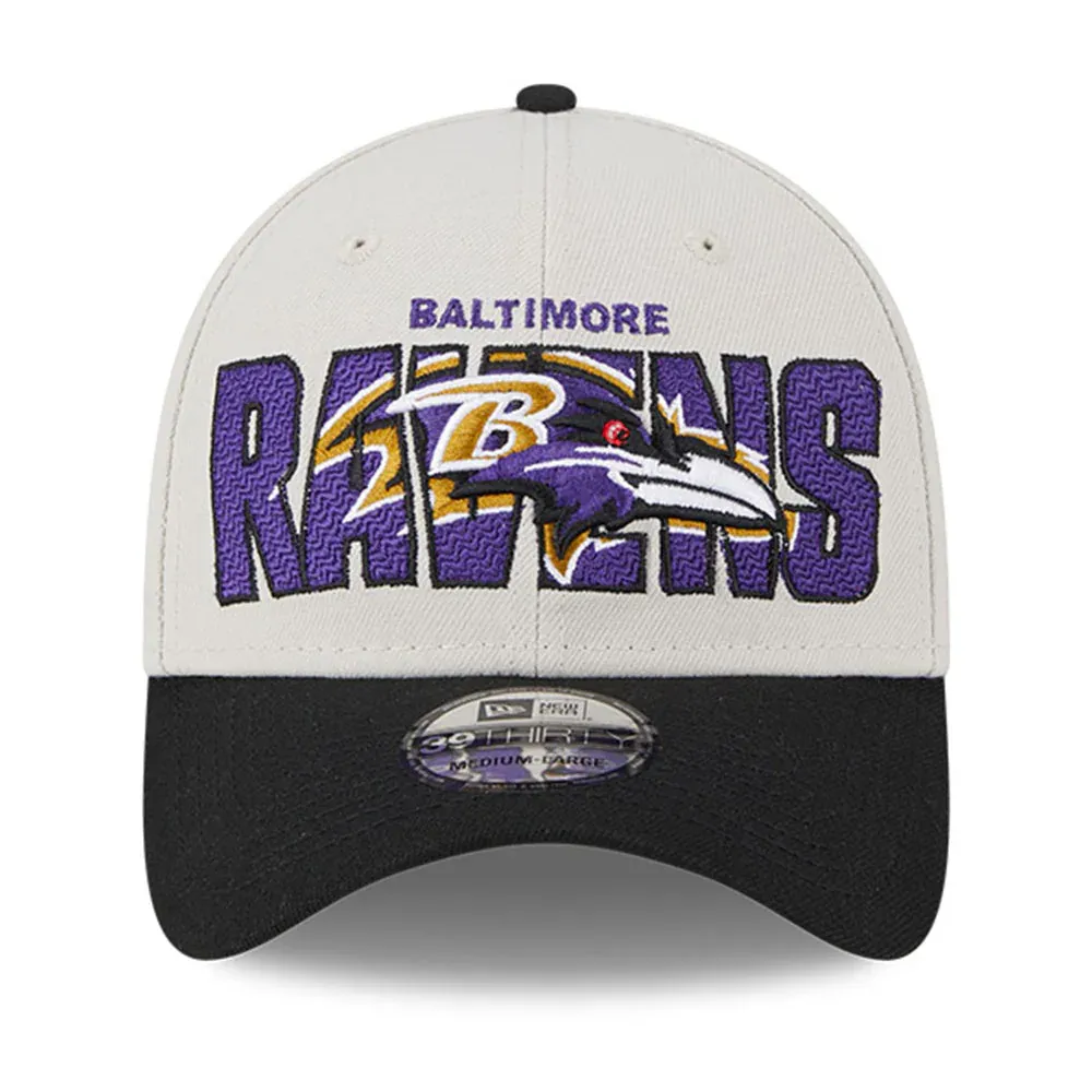 Men's New Era White Baltimore Ravens Team White Out 39THIRTY Flex Hat