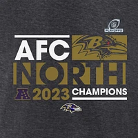 T-shirt à manches longues et col en V pour femmes Fanatics Heather Charcoal Baltimore Ravens 2023 AFC North Division Champions Conquer