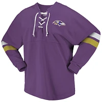 T-shirt à manches longues lacets et col en V jersey Fanatics Purple Baltimore Ravens Spirit pour femmes