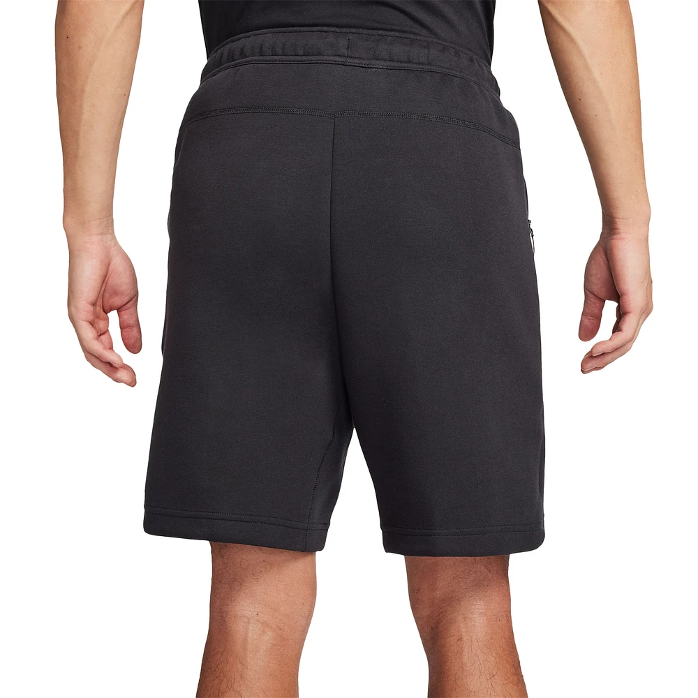 Short Nike Barcelona Tech Fleece noir pour homme