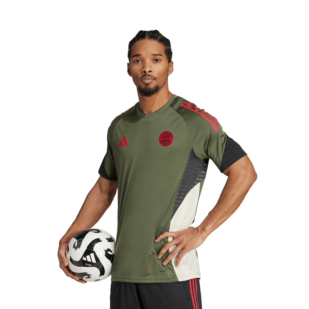 Maillot d'entraînement adidas Olive Bayern Munich 2025/26 pour homme