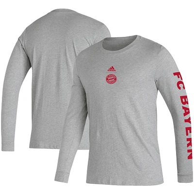 T-shirt à manches longues adidas avec écusson de l'équipe du Bayern Munich gris chiné pour hommes