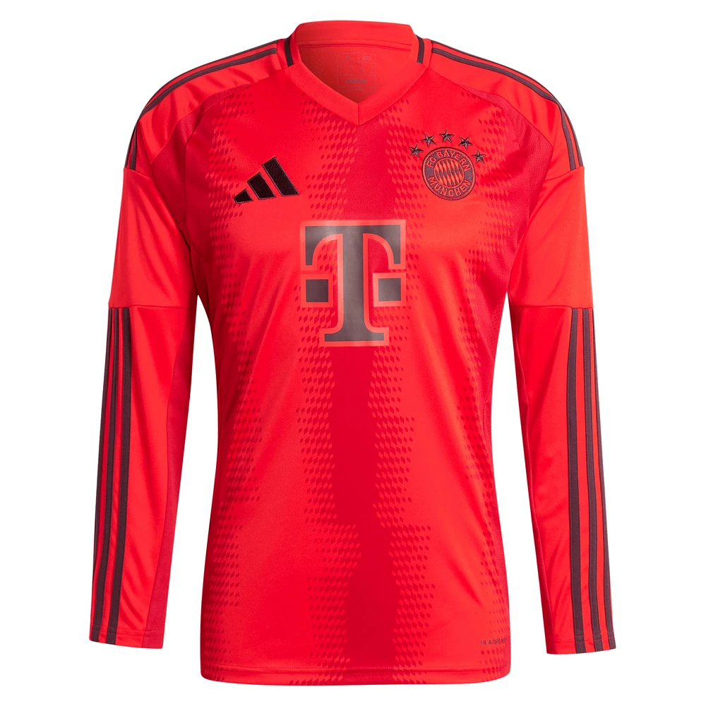 Maillot de joueur adidas Jamal Musiala rouge Bayern Munich 2024/25 domicile réplique à manches longues pour homme