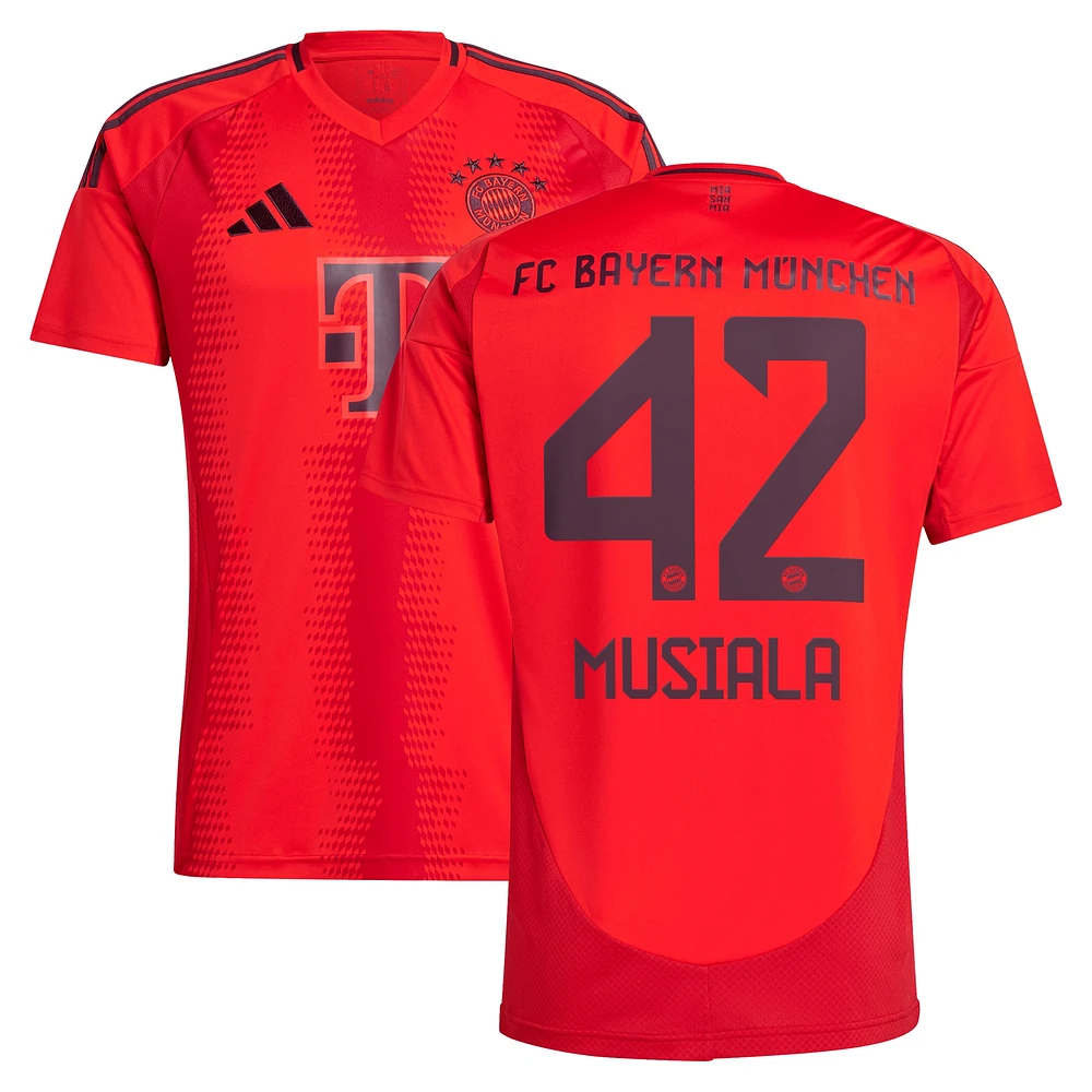 Maillot de joueur adidas Jamal Musiala rouge Bayern Munich 2024/25 domicile réplique pour homme