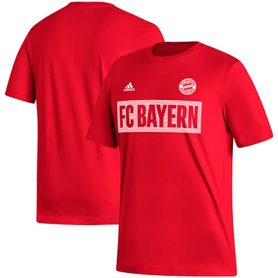 T-shirt adidas rouge Bayern Munich Culture Bar pour hommes