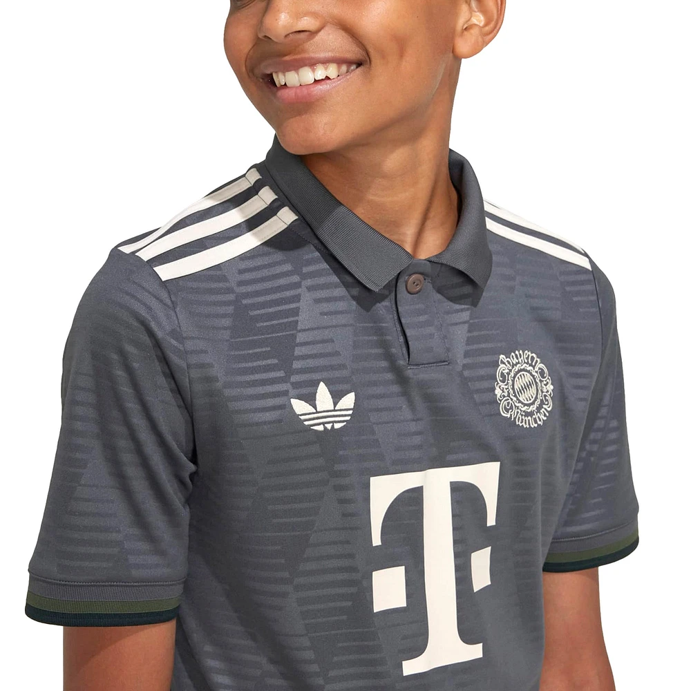 Youth adidas Gray Bayern Munich 2024/25 Wiesn Replica Jersey