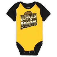 Ensemble de 3 bodys, bavoirs et chaussons Mitchell & Ness pour bébé, or/noir, Boston Bruins Big Score