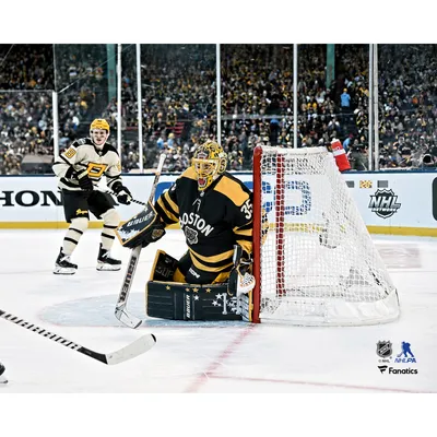 Linus Ullmark Boston Bruins 2023 NHL Winter Classic Game-Used
