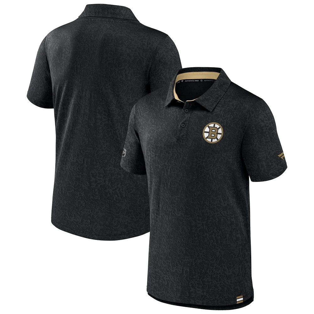 Polo en jacquard Authentic Pro noir des Bruins de Boston Fanatics pour homme