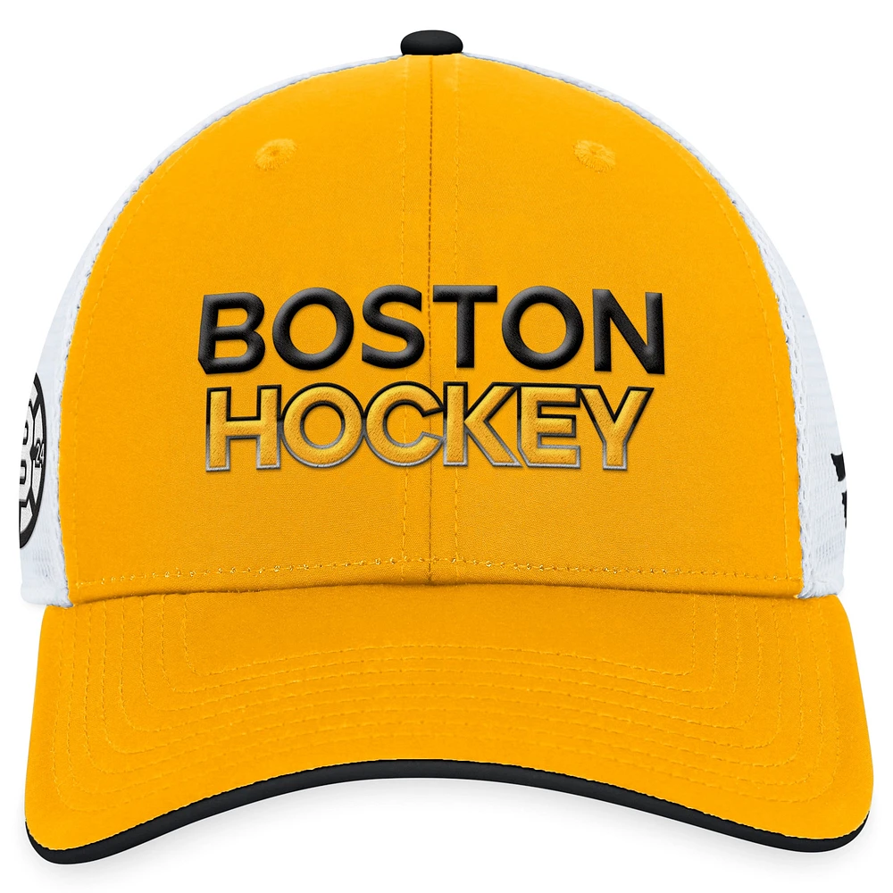 Casquette réglable Fanatics Gold Boston Bruins Alternate Authentic Pro Trucker pour hommes