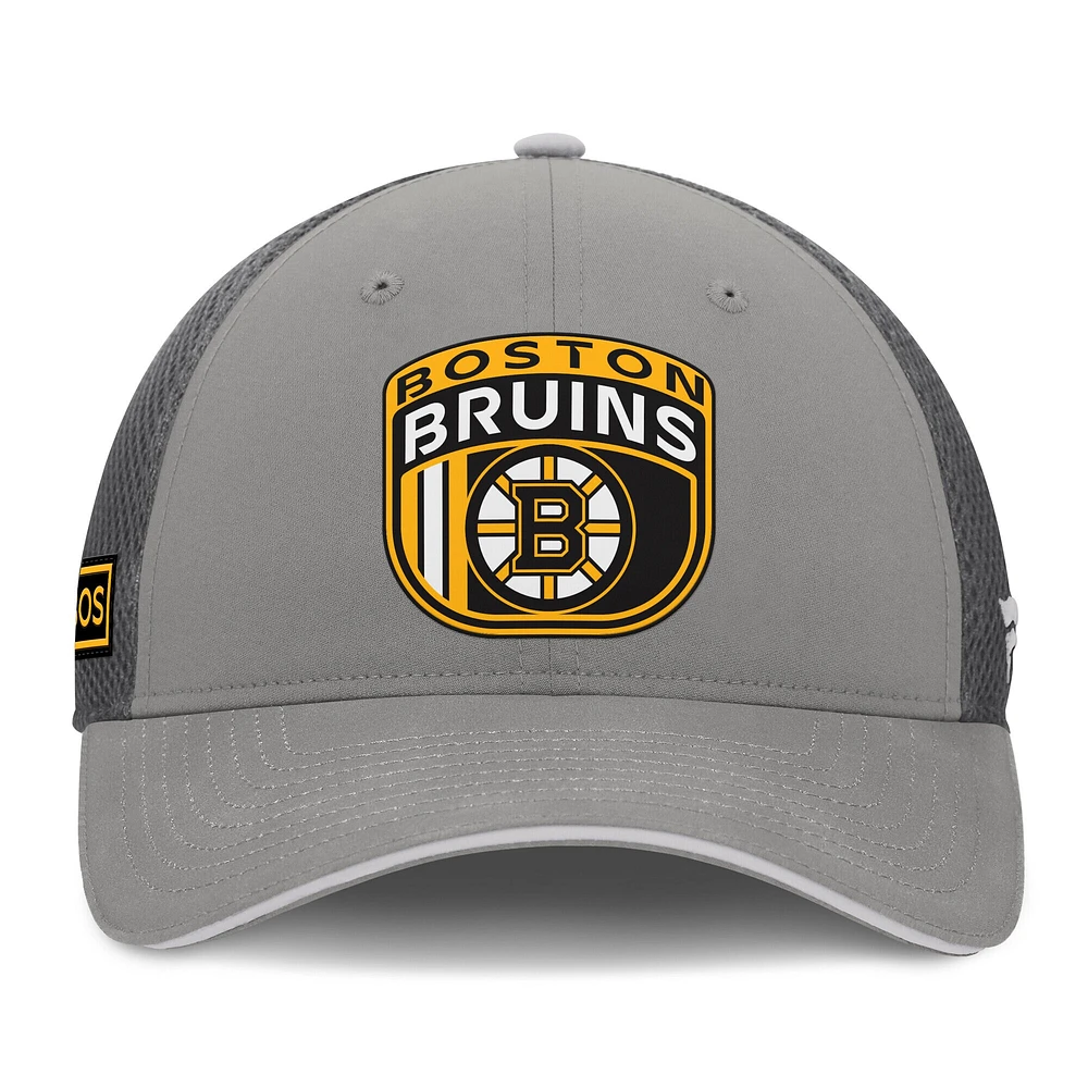 Casquette ajustable Fanatics pour homme Boston Bruins Authentic Pro Home Ice Trucker grise