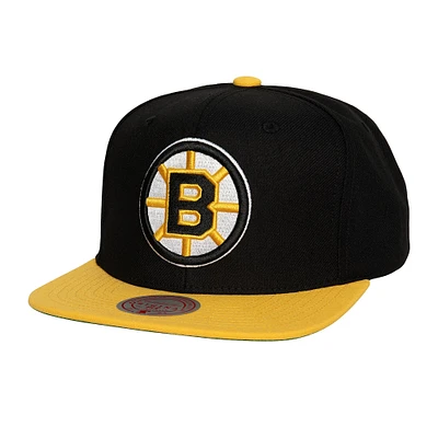 Men's Mitchell & Ness Black Boston Bruins Core Team Ground 2.0 Snapback Hat